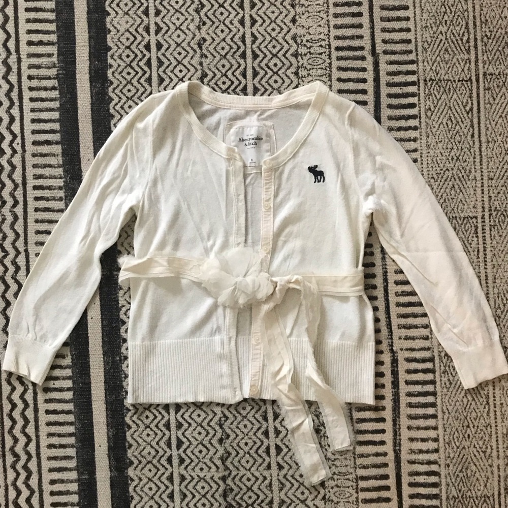 Abercrombie belted cardigan